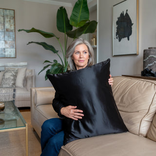 taie doreiller en soie noir